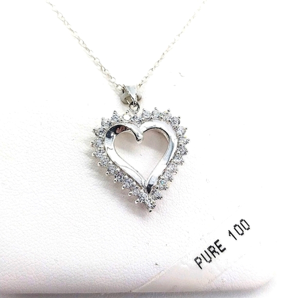 American Resale Jewelry - Vermeil Sterling silver .925 Heart with CZ Charm Necklace